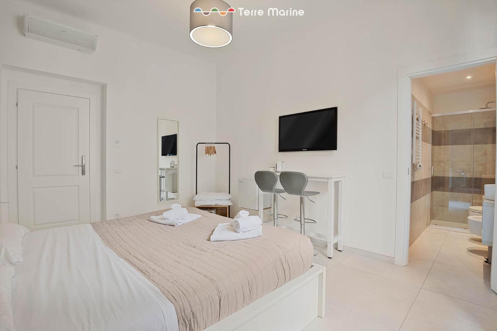 Italian House Cinque Terre, Terre Marine Bed & Breakfast ลาสเปเซีย ภายนอก รูปภาพ